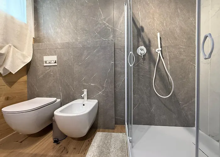 Alfierib - Netflix-parking-supermarket-centro Apartmán