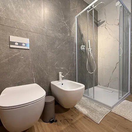 Alfierib - Netflix-parking-supermarket-centro Apartament Bergamo